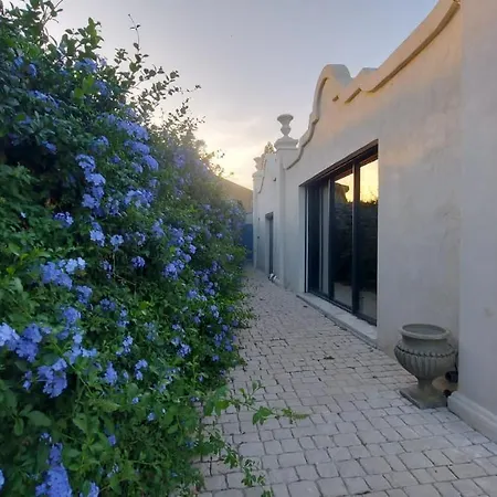 Penzion Maison Blue Palm Aix En Provence 5*