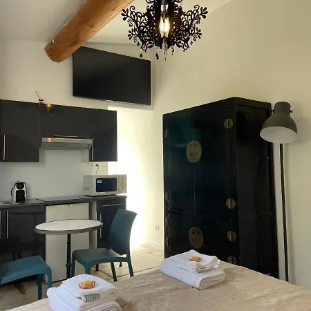 Maison Blue Palm Aix En Provence 5*