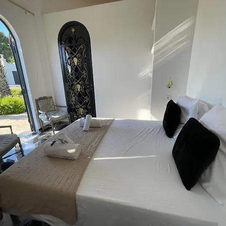 Penzion Maison Blue Palm Aix En Provence 5*